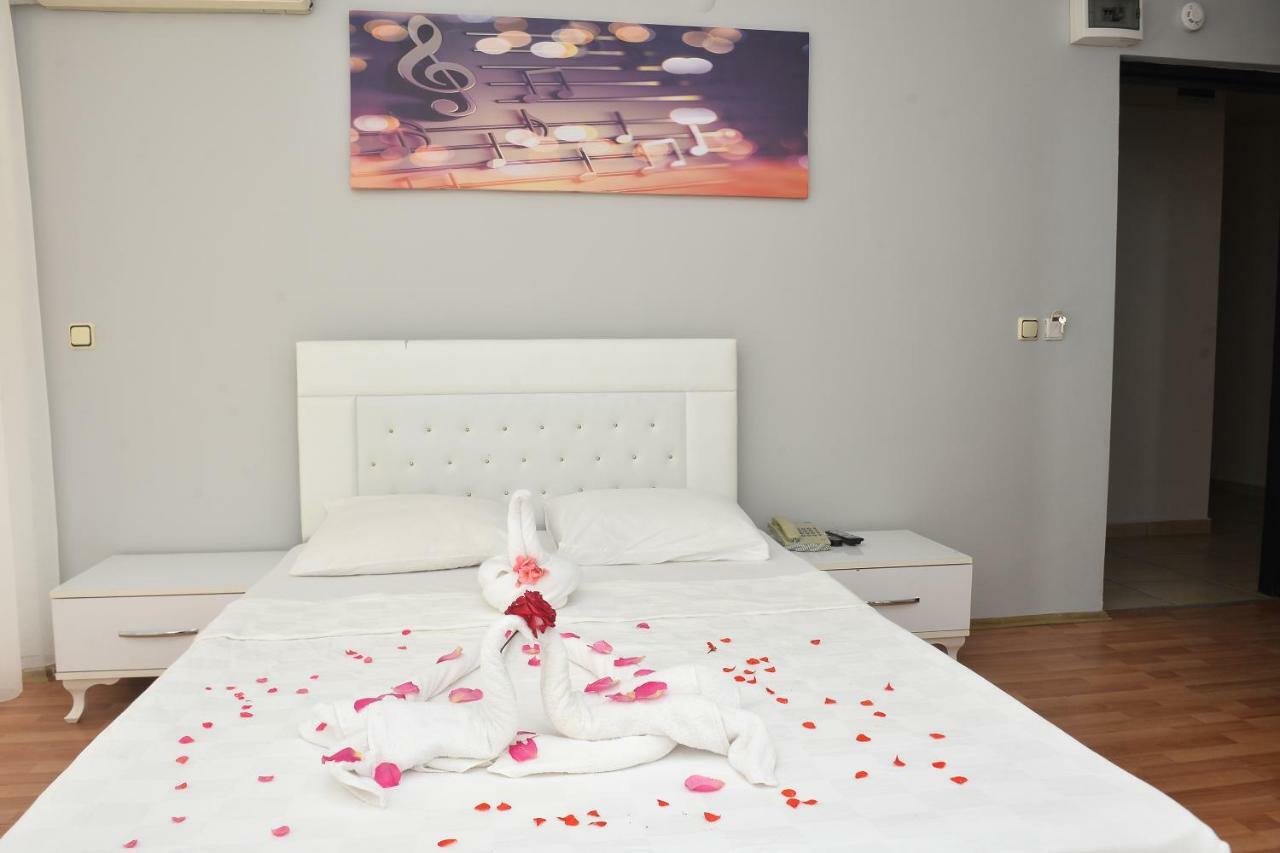 Melody Hotel Аланя Екстериор снимка